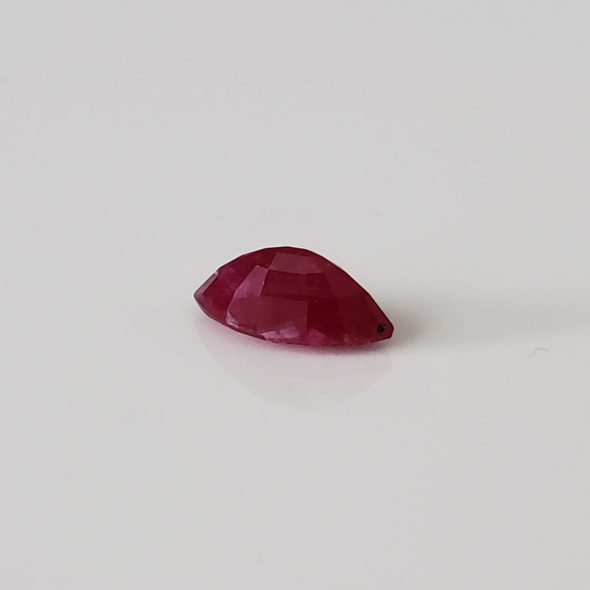  Ruby | Marquise Cut | Pigeon Blood Red | 9.5x4.5mm | Africa 6