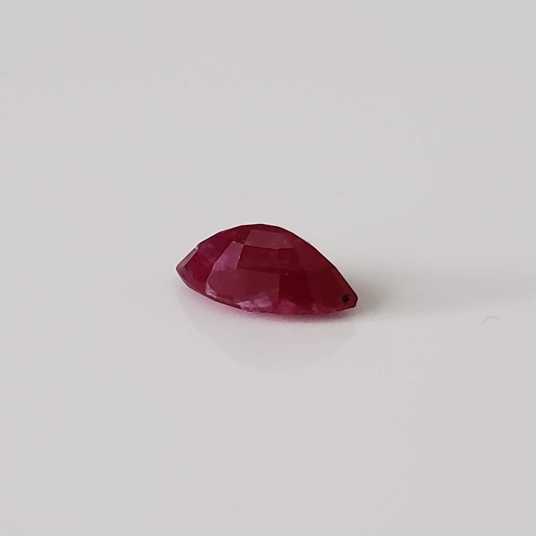  Ruby | Marquise Cut | Pigeon Blood Red | 9.5x4.5mm | Africa 6