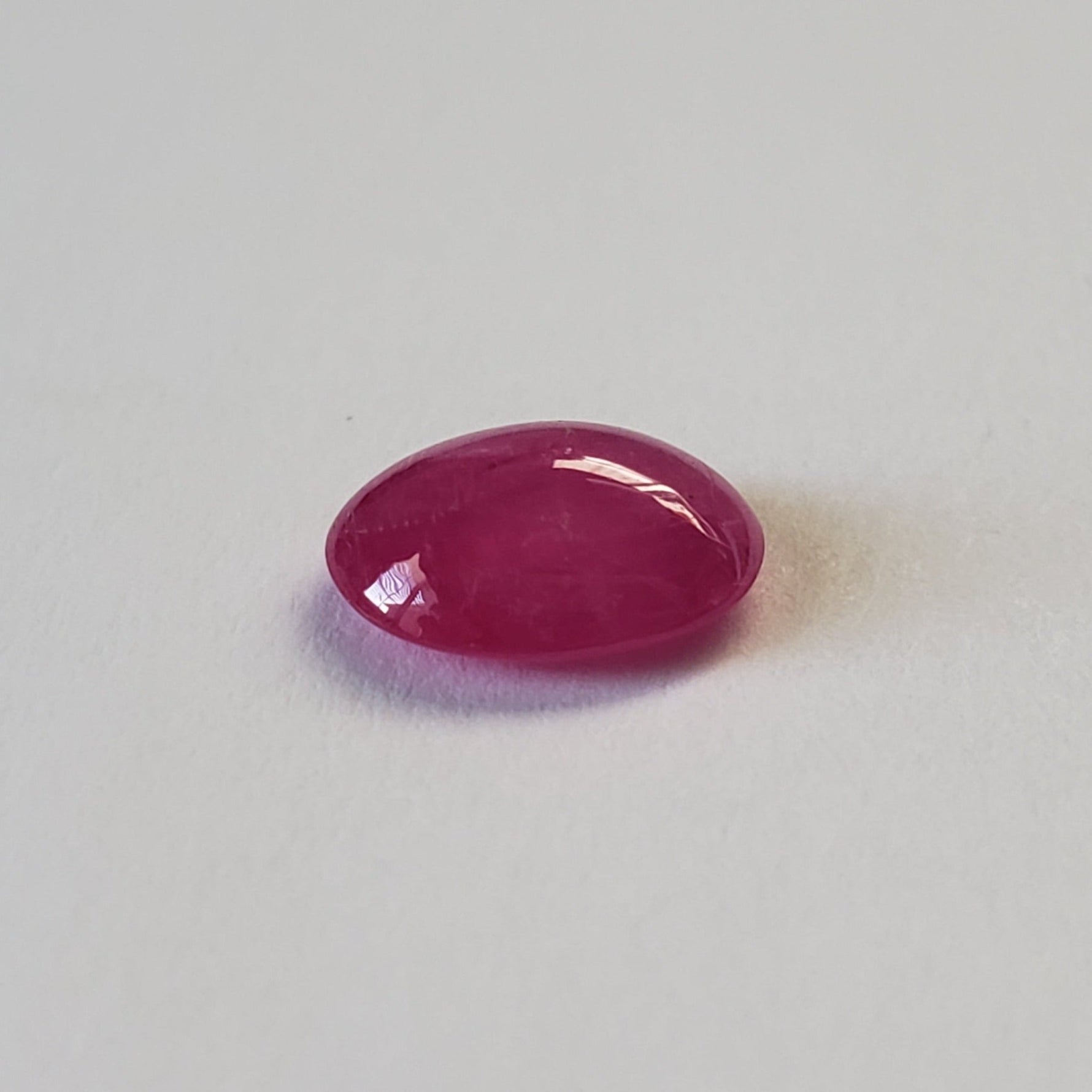  Ruby | Oval Cabochon | Pigeon Blood | 8x6mm | SO24 3