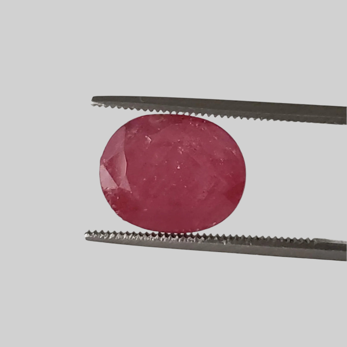  Ruby | Oval Cut | Red | 12x9.7mm 5.6ct | Madagascar 