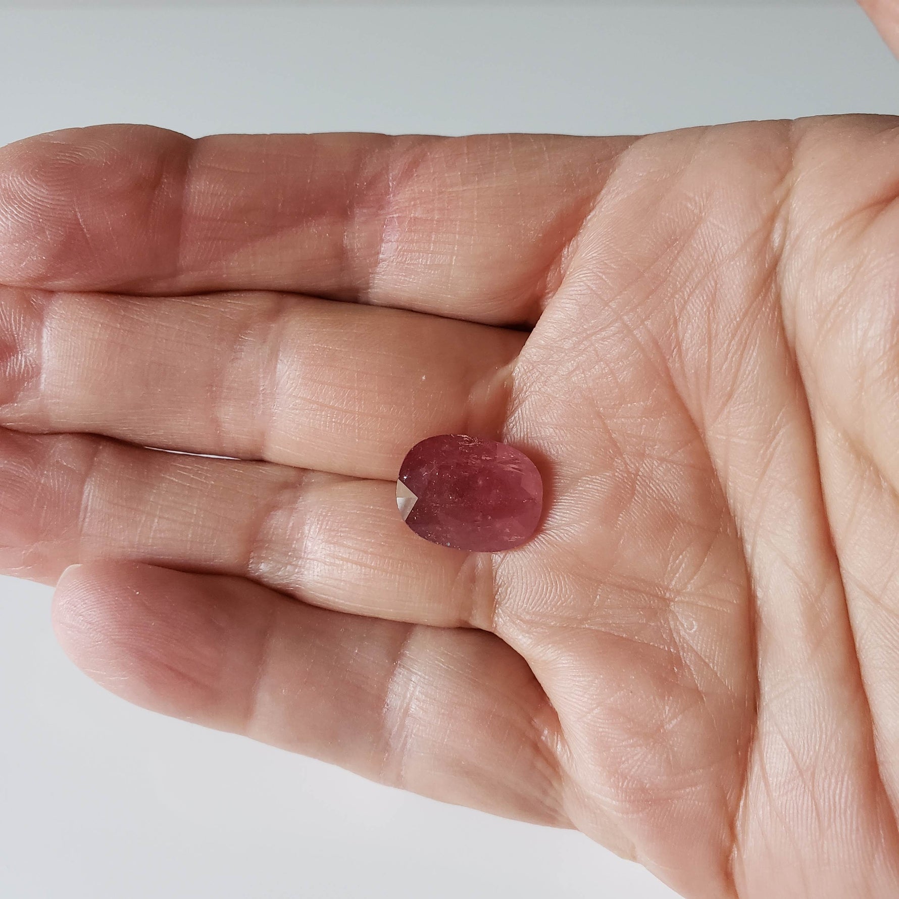 Ruby | Oval Cut | Red | 15.6x12mm 15.2ct 7
