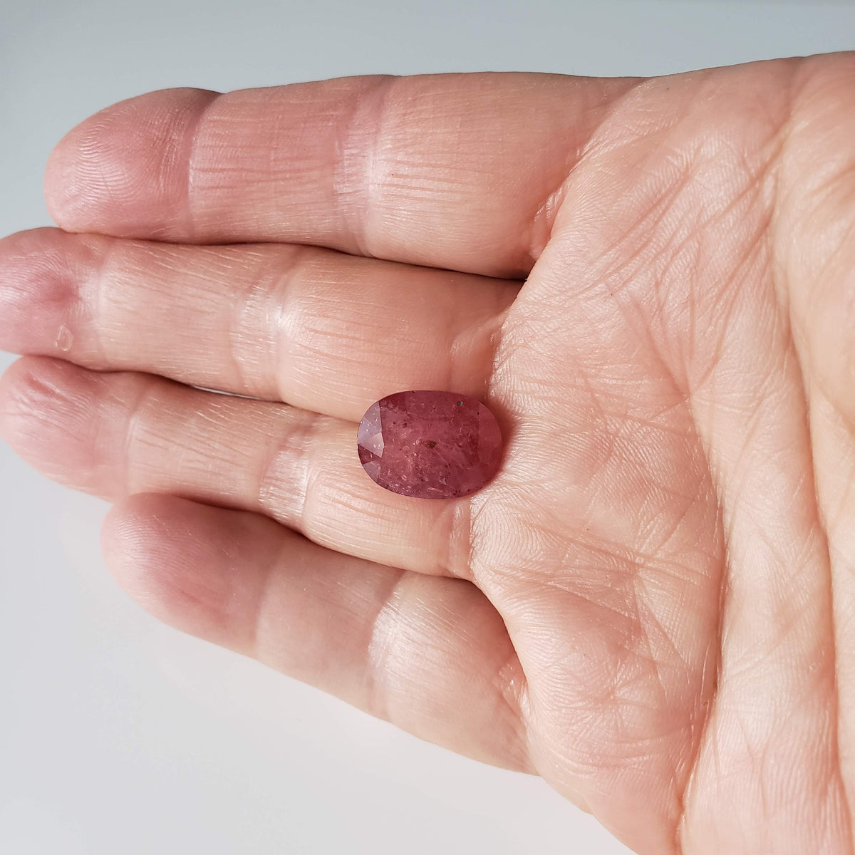 Ruby | Oval Cut | Red | 16x12mm 15.4ct 8