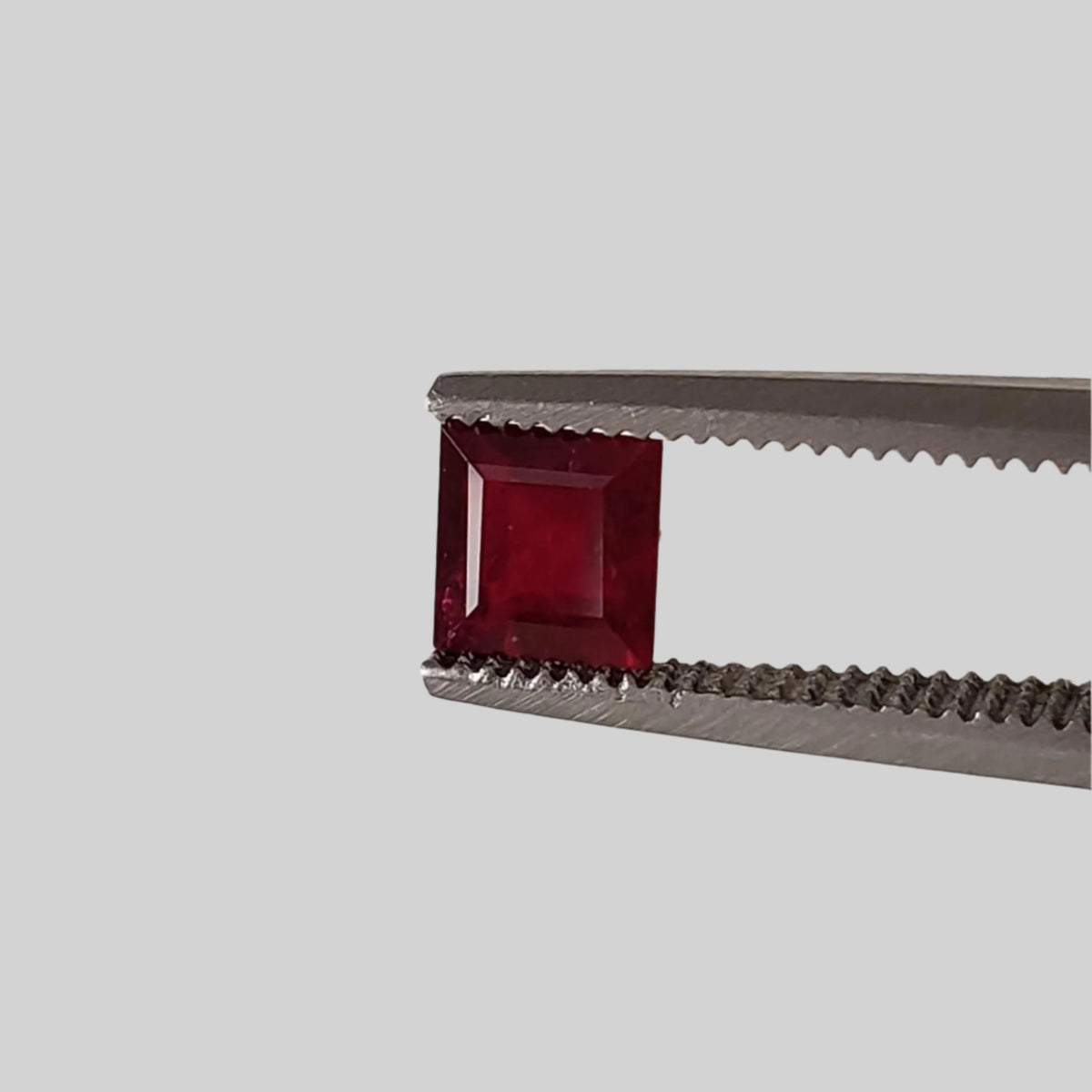 Ruby | Square Cut | Pigeon Blood Red | 4mm | Madagascar 1
