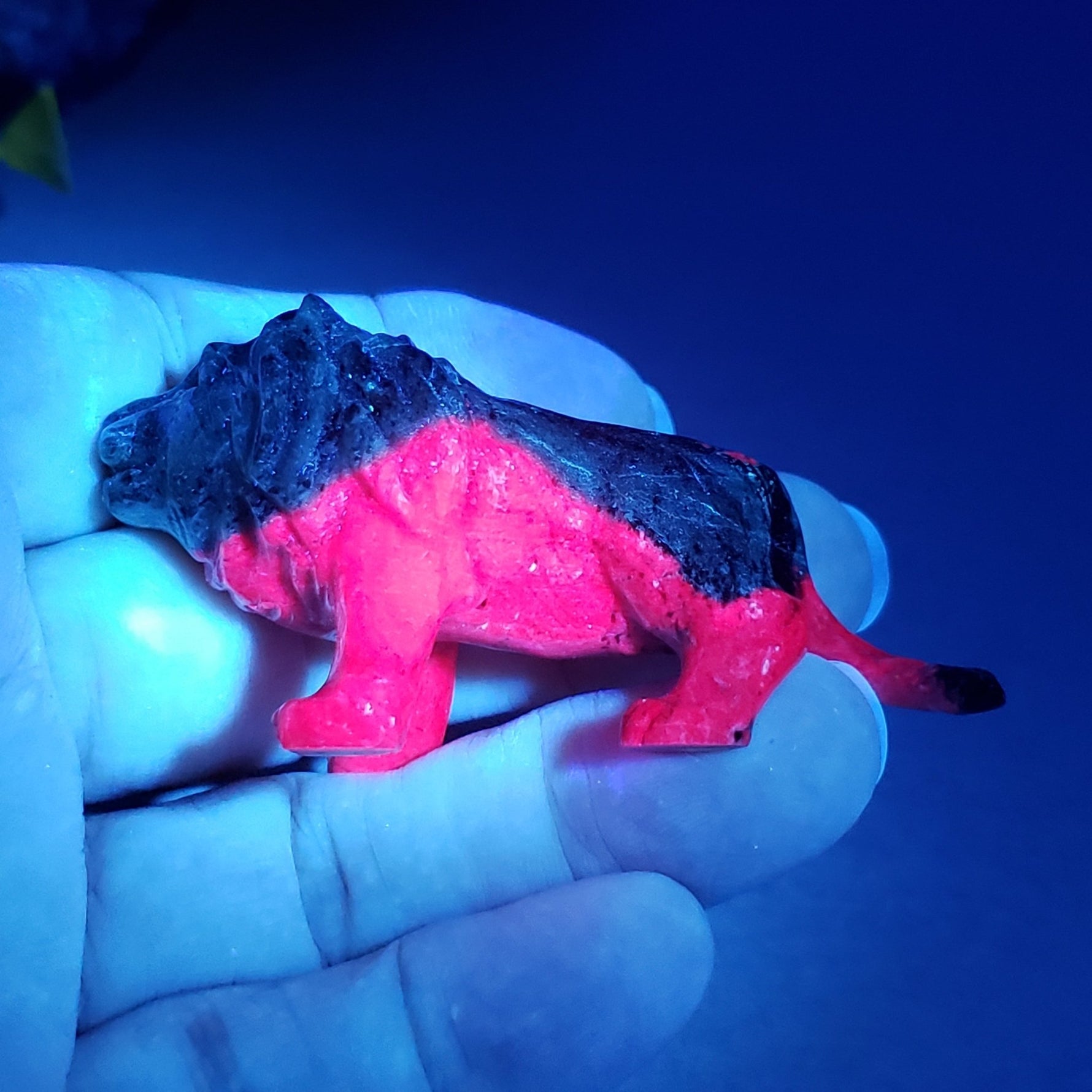  Ruby Zoisite Lion Carving | Unheated, Natural, Fluorescent | 56 gr | Tanzania 8