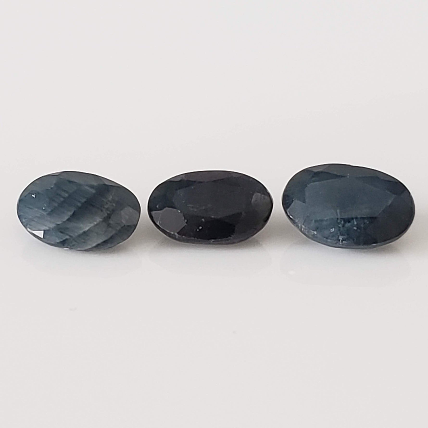  Sapphire | 6 Piece Lot | Oval Cut | Midnight Blue | 3.3tcw | Thailand 3
