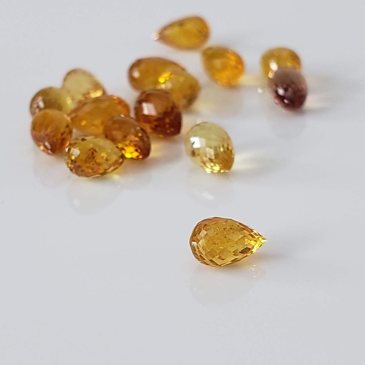  Sapphire | Briolette | Golden Yellow | 6x3.5 - 7x4.5mm | 0.70 to 1.0ct | Africa 1