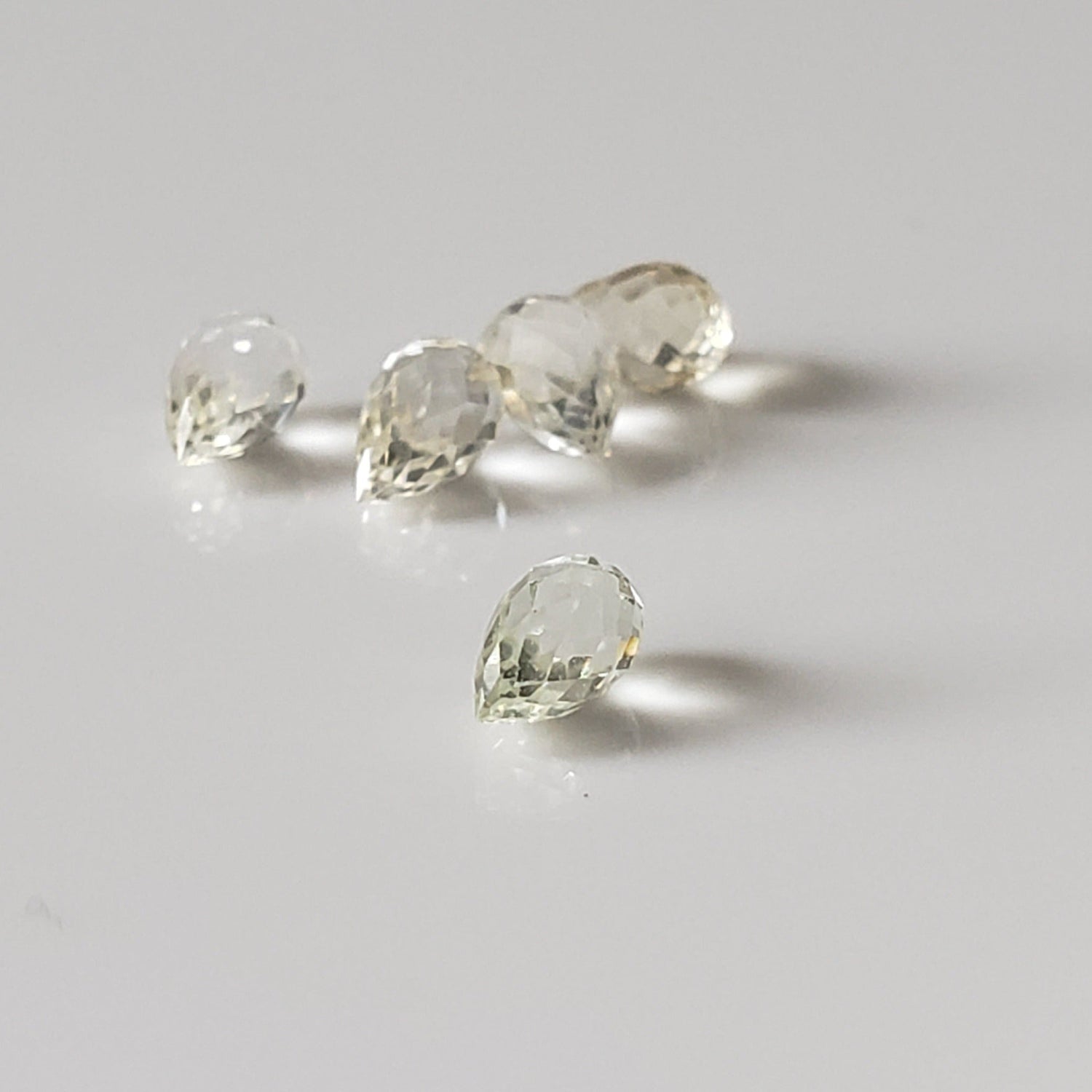  Sapphire | Briolette | Lemon | 5.5x3.5mm 