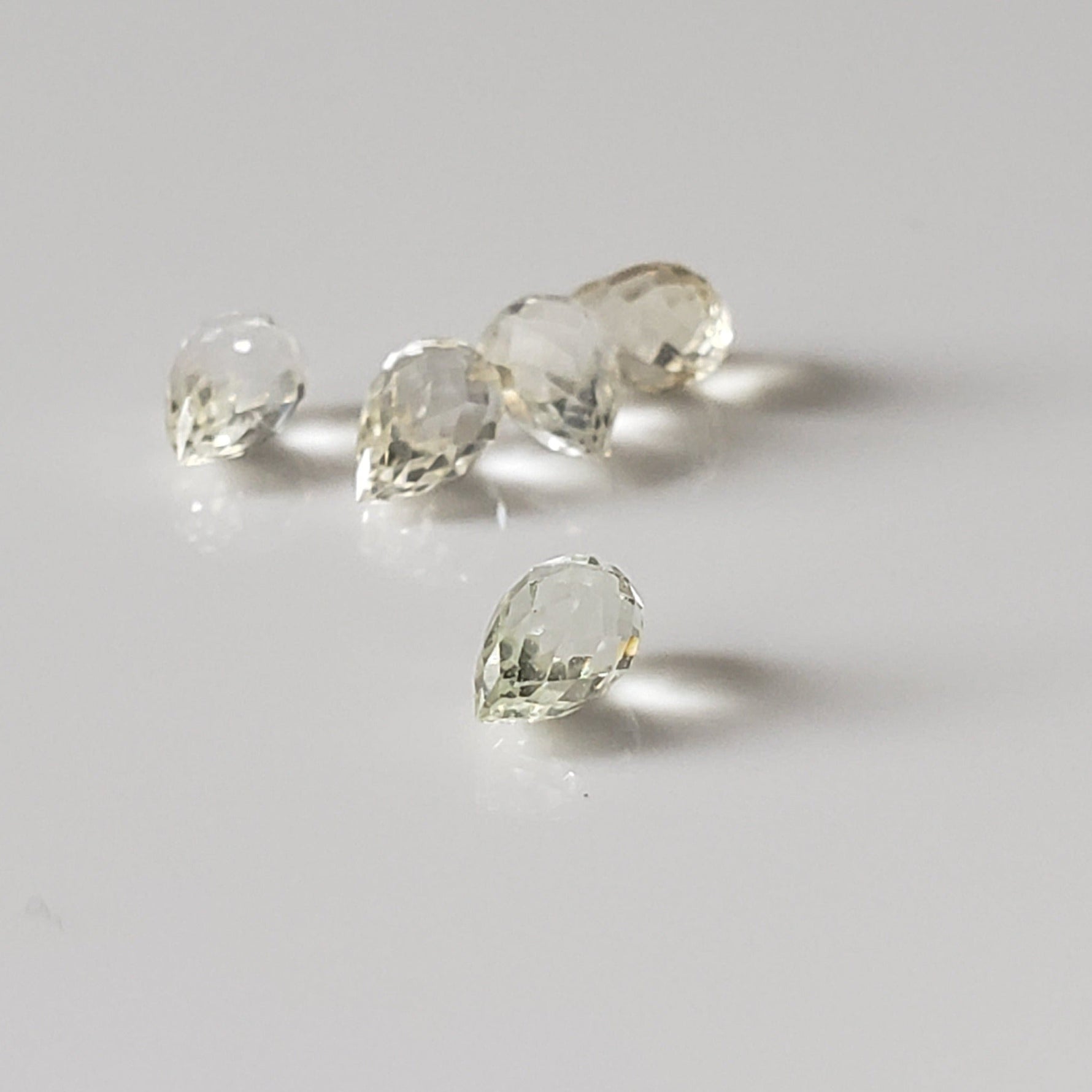  Sapphire | Briolette | Lemon | 5.5x3.5mm 