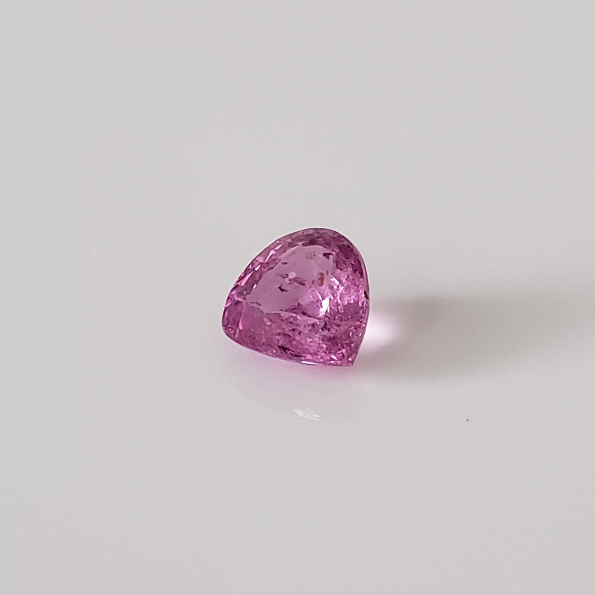  Sapphire | Fancy Cut | Pink | 6.3x5.9mm 1.05ct 4