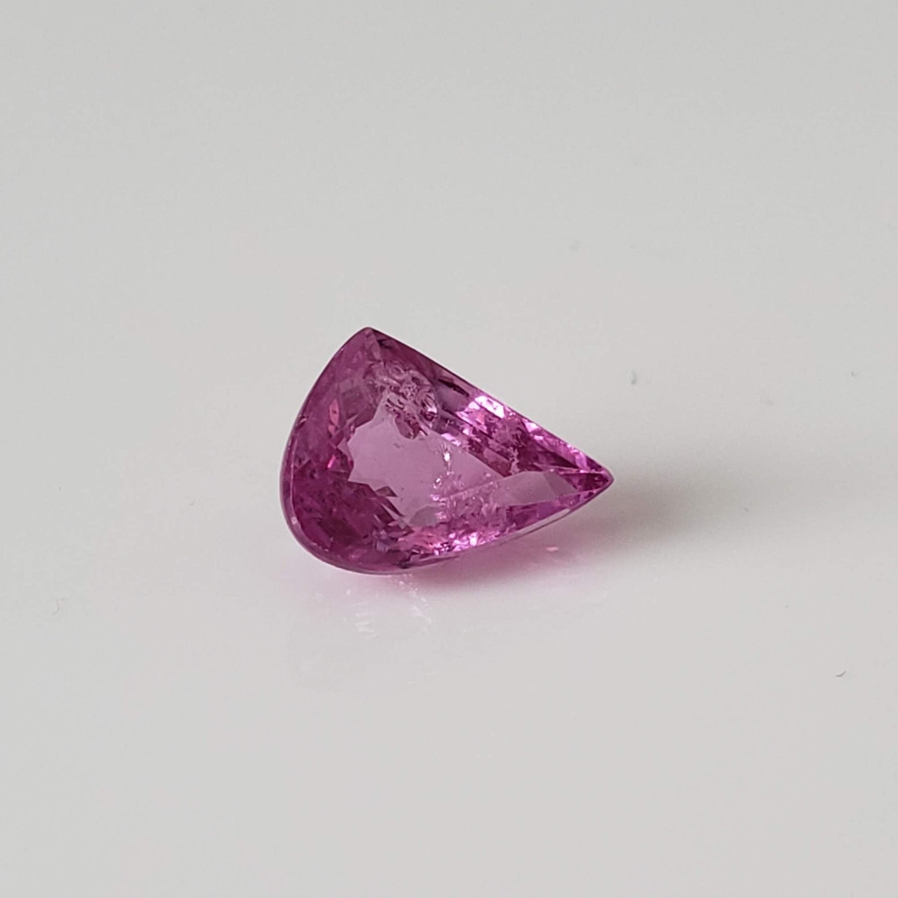  Sapphire | Fancy Cut | Pink | 8.2x5.9mm 1.4ct 1