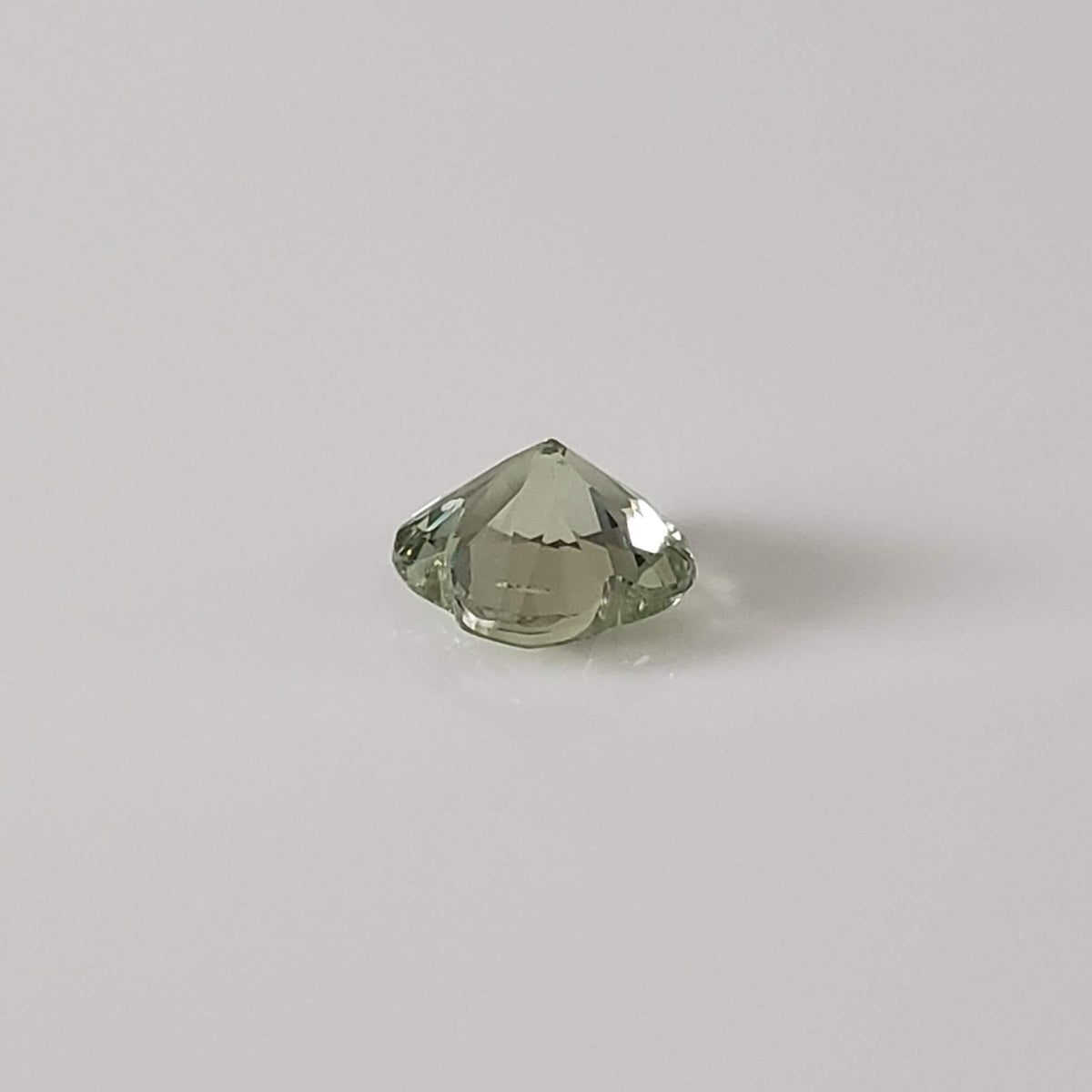  Sapphire | Flower Shape Diamond Cut | Green | 6.5mm 1.52ct | Africa 7