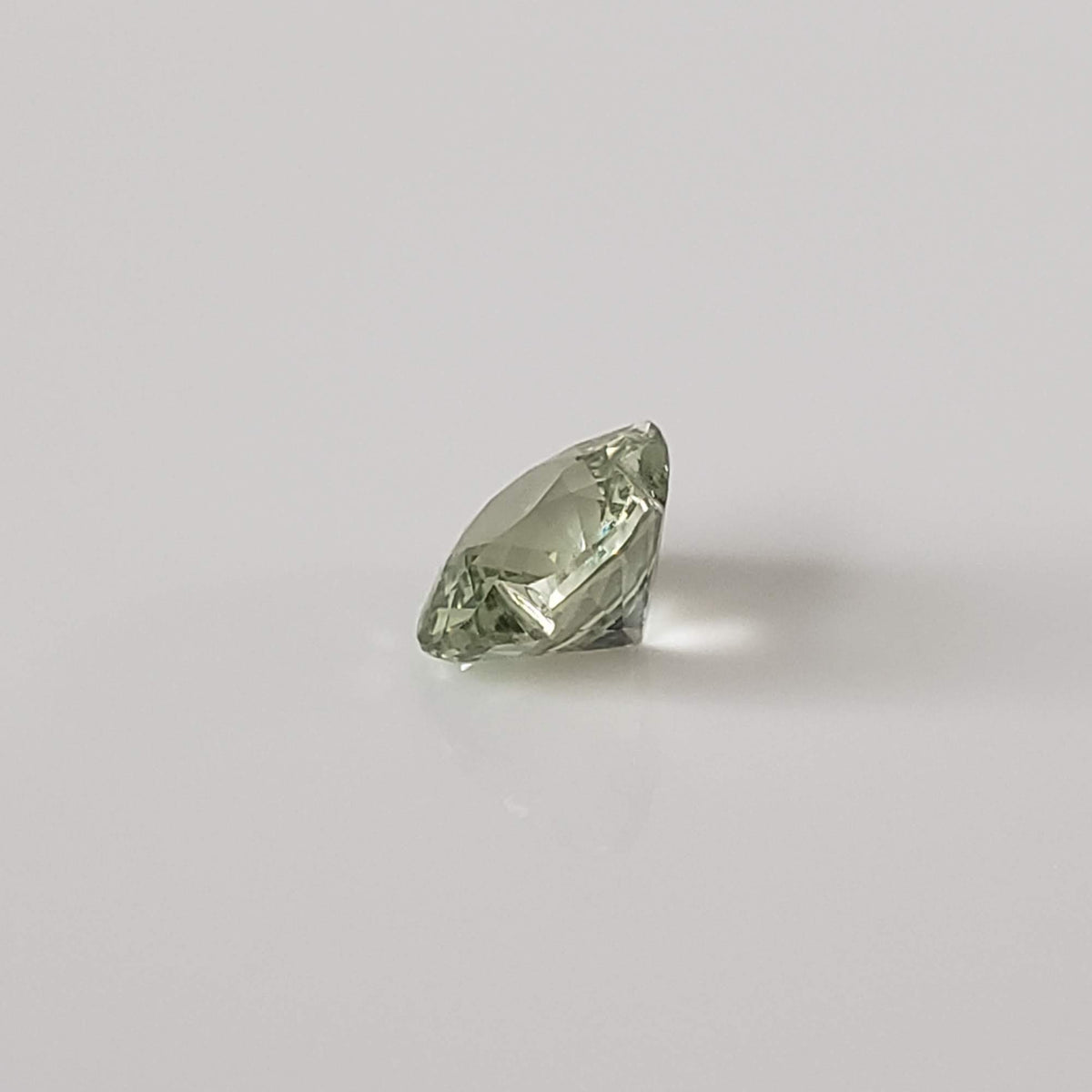  Sapphire | Flower Shape Diamond Cut | Green | 6.5mm 1.52ct | Africa 5