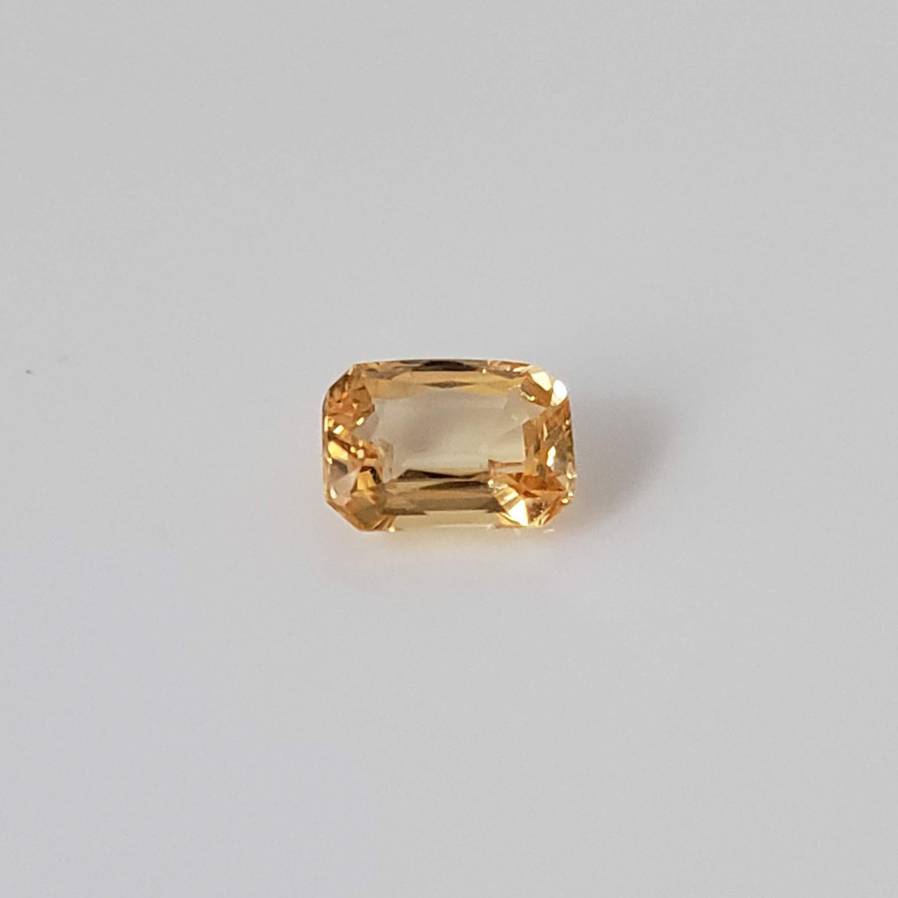  Sapphire | Octagon Cut | Golden | 5x3.7mm, 0.53ct 