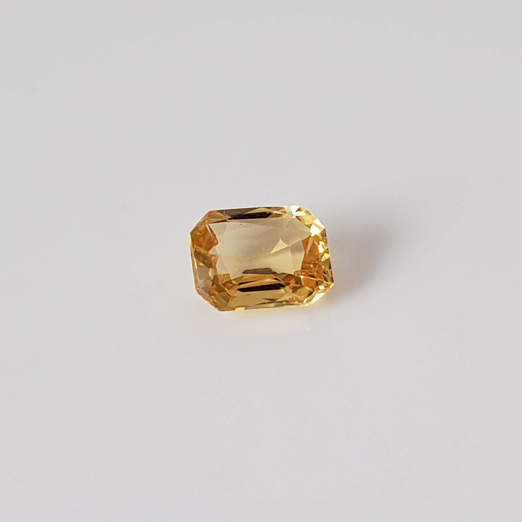 Sapphire | Octagon Cut | Golden Yellow | 5x4mm, 0.53ct 0