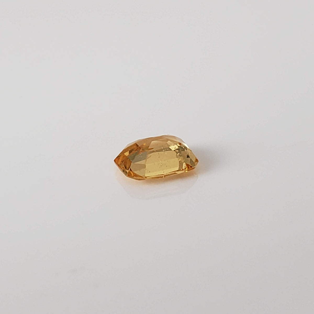 Sapphire | Octagon Cut | Golden Yellow | 5x4mm, 0.53ct 3