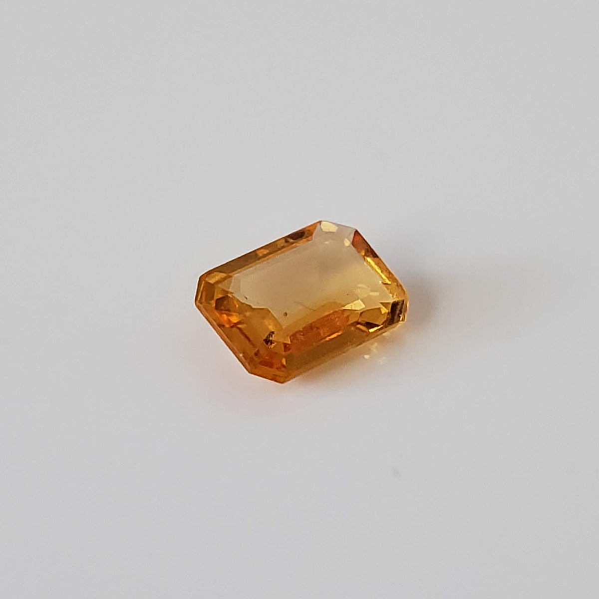  Sapphire | Octagon Cut | Golden Yellow | 6.5x4.5mm, 0.73ct 3