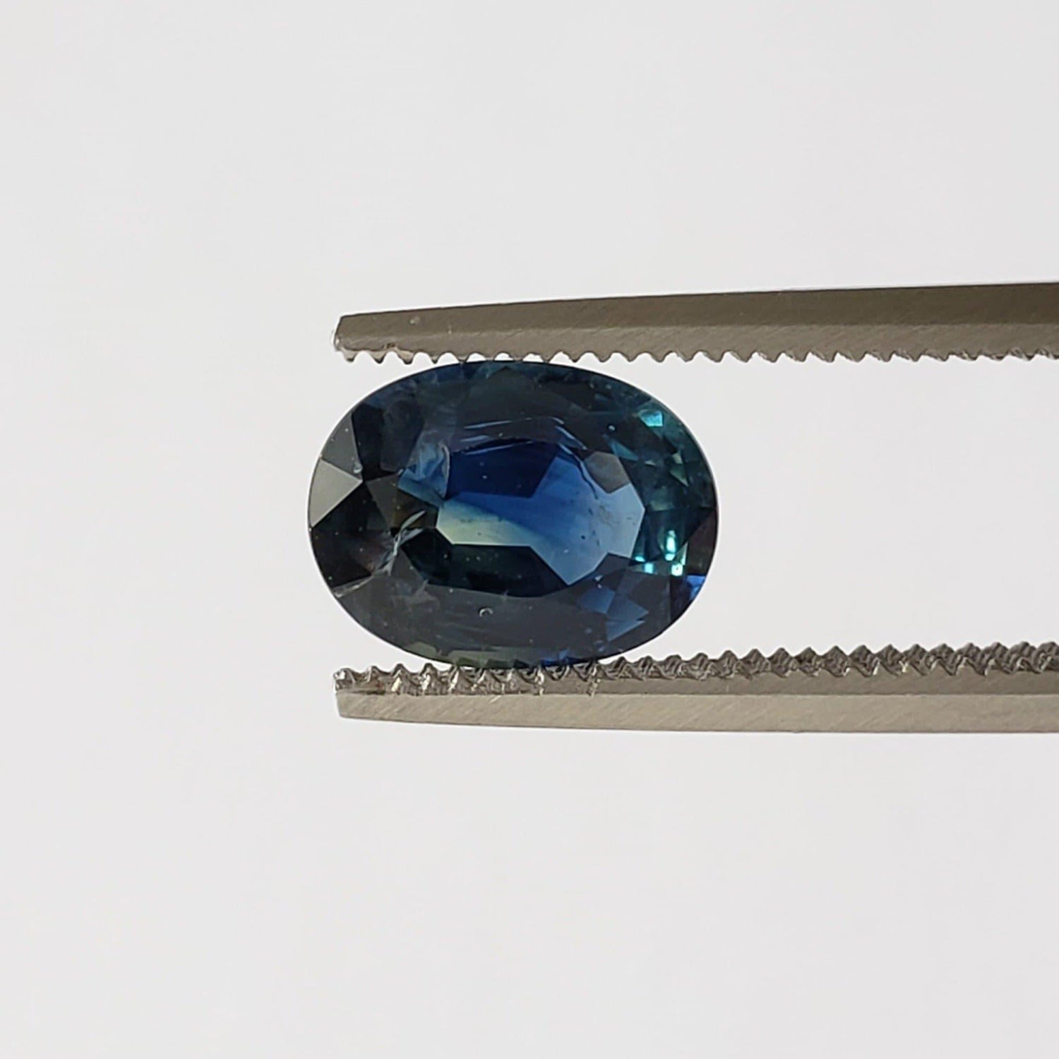  Sapphire | Oval Cut | Bi-Color Blue and Yellow | 7.8x5.9mm 1.43ct 1