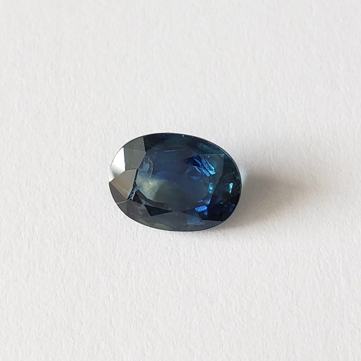  Sapphire | Oval Cut | Bi-Color Blue and Yellow | 7.8x5.9mm 1.43ct 4