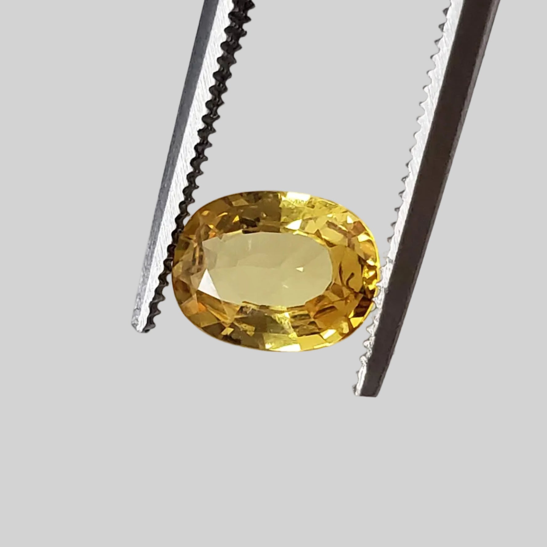  Sapphire | Oval Cut | Canary Yellow | 7.5x5.5mm 1.09ct 1