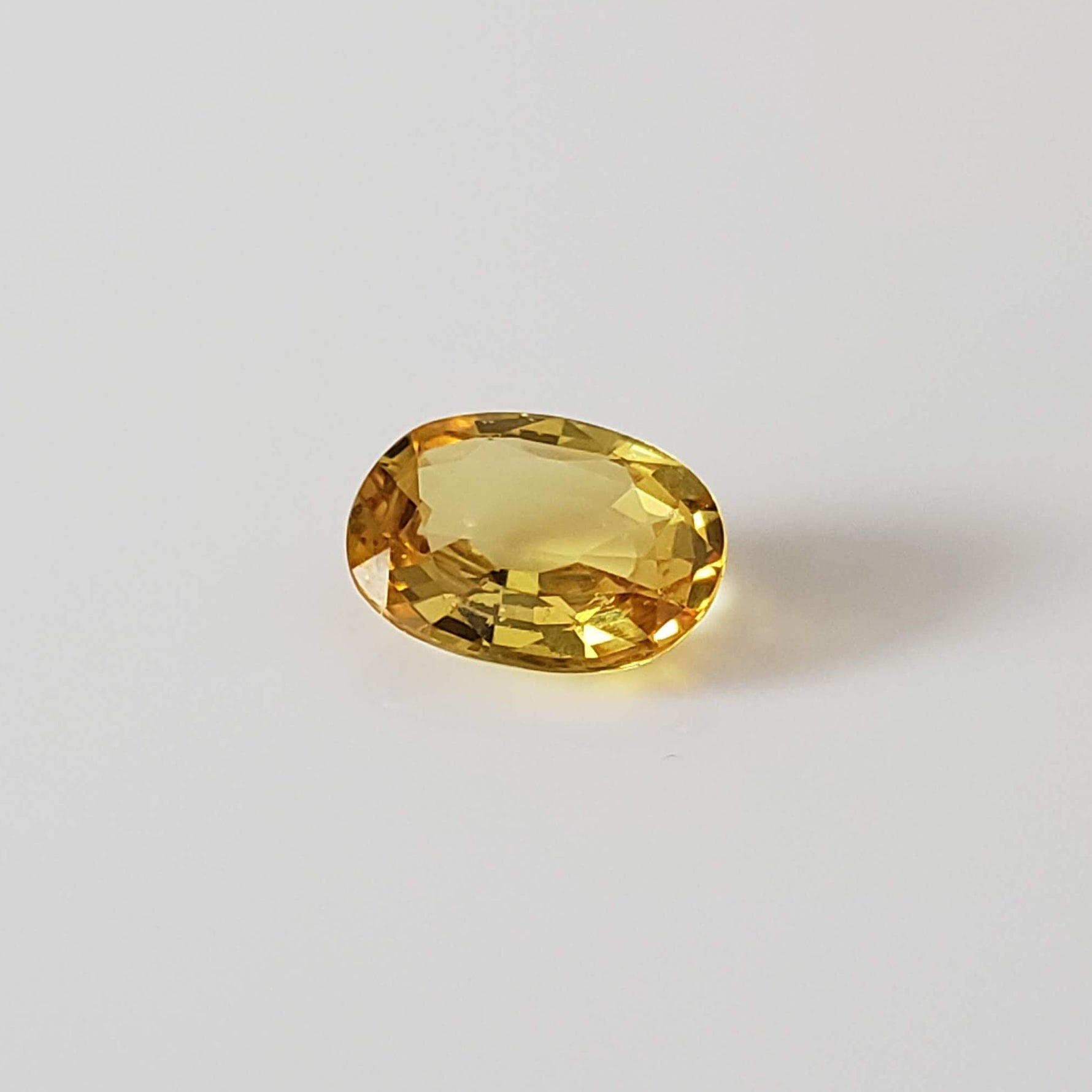  Sapphire | Oval Cut | Canary Yellow | 7.5x5.5mm 1.09ct 2