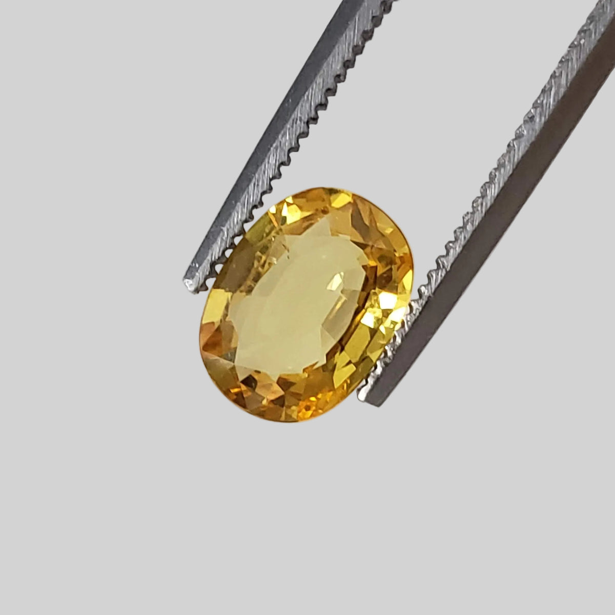  Sapphire | Oval Cut | Canary Yellow | 7.5x5.5mm 1.09ct 