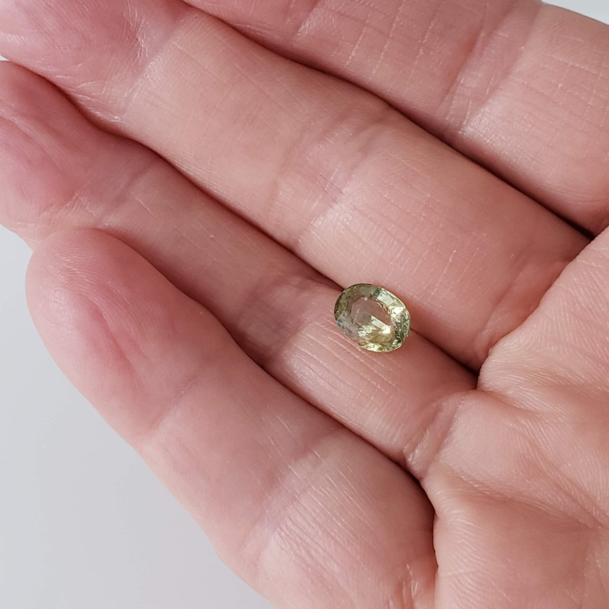  Sapphire | Oval Cut | Lime Green | 8.8x6.8mm 2.15ct | Africa 7