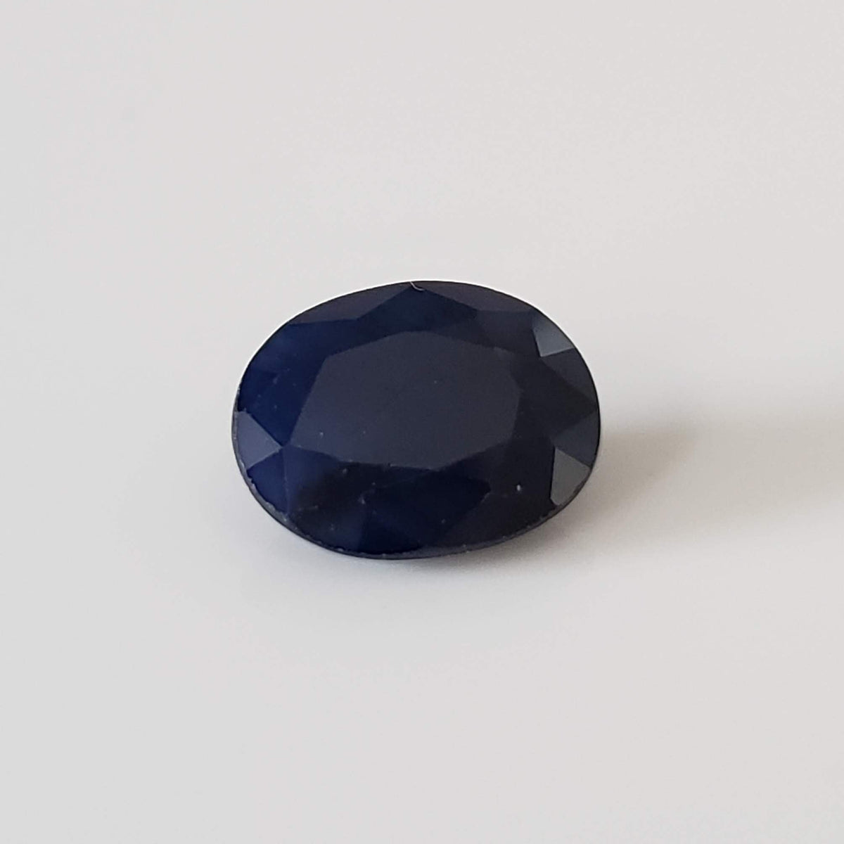  Sapphire | Oval Cut | Midnight Blue | 8.7x6.8mm 1.96ct 0