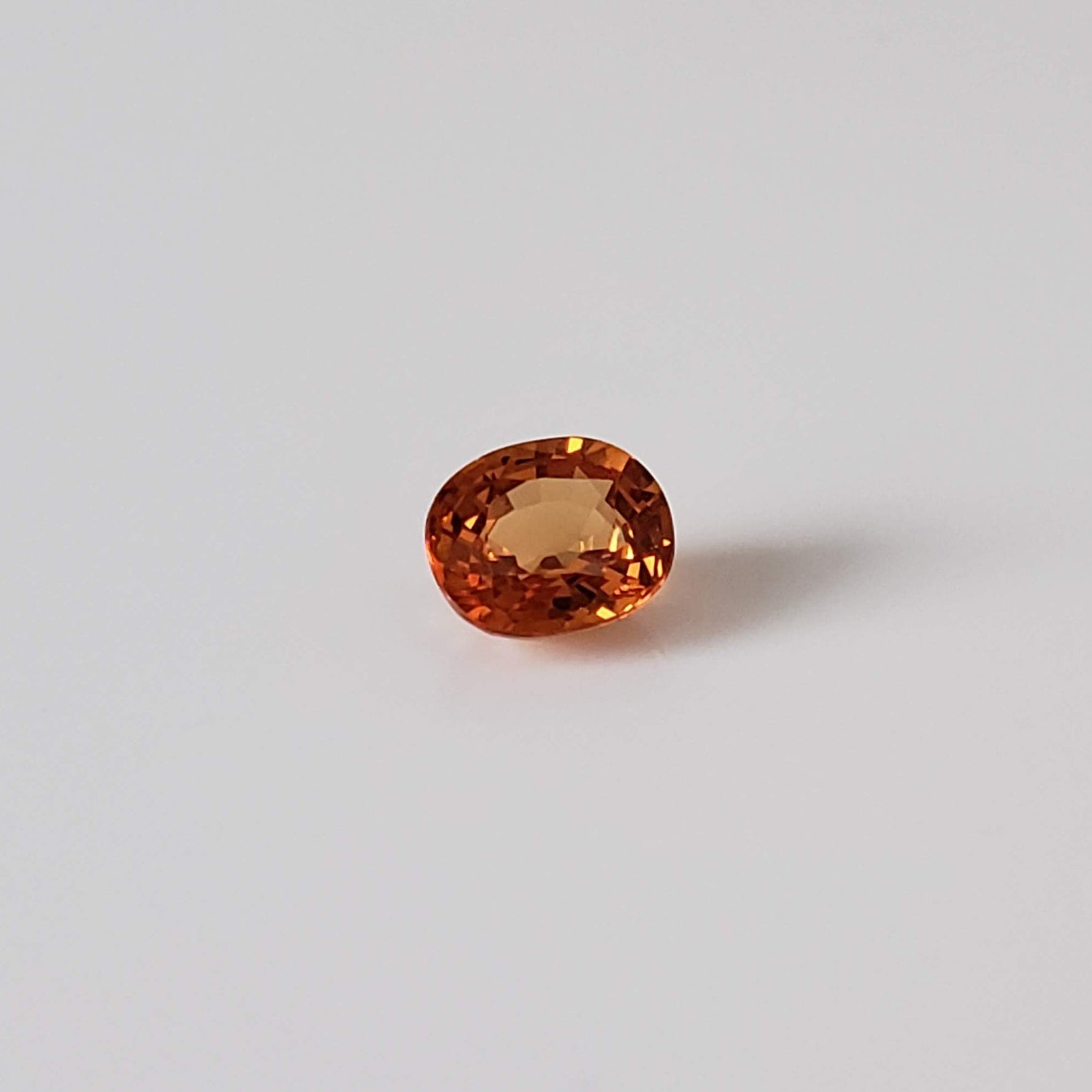  Sapphire | Oval Cut | Orange | 5x4.3mm 0.6ct 