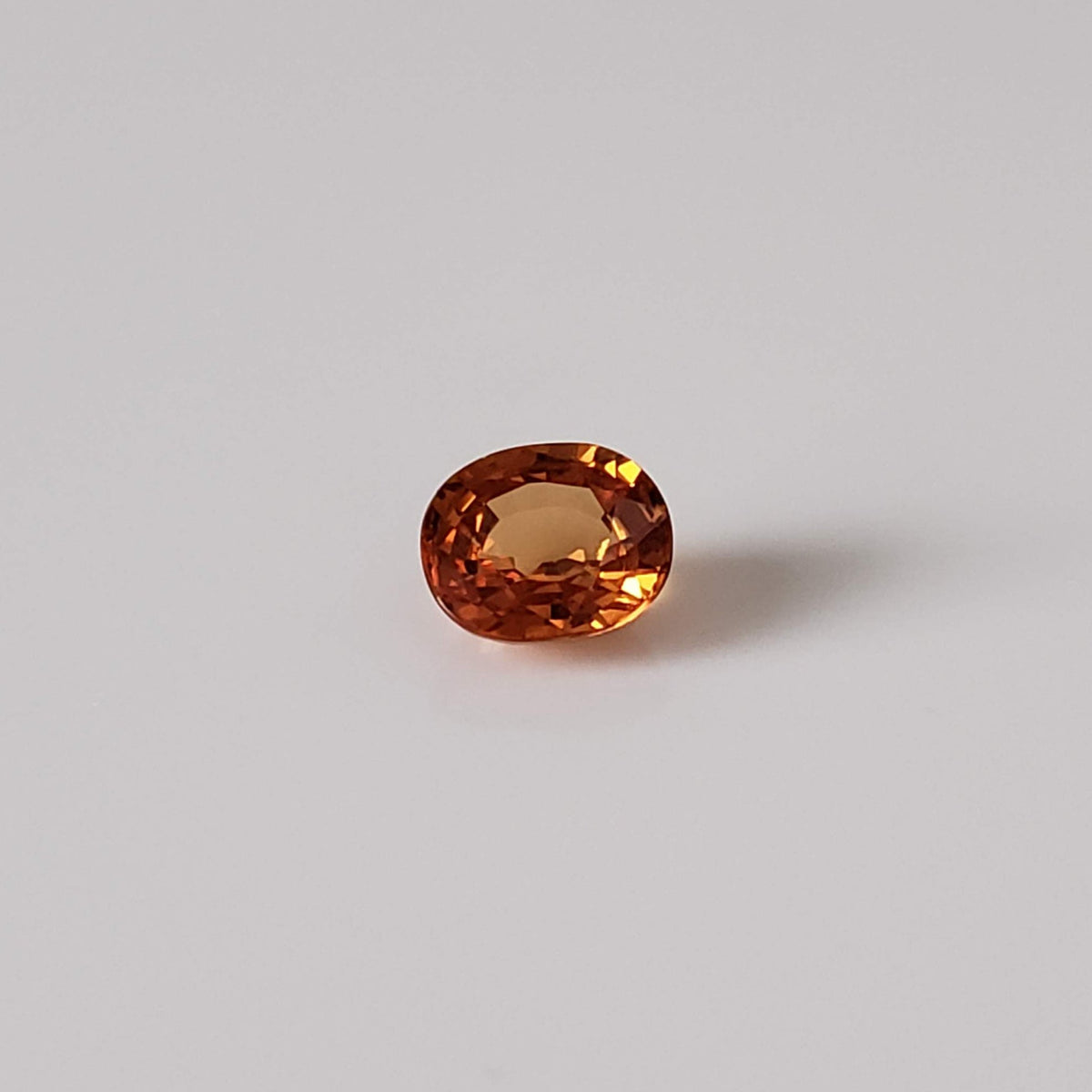  Sapphire | Oval Cut | Orange | 5x4.3mm 0.6ct 2