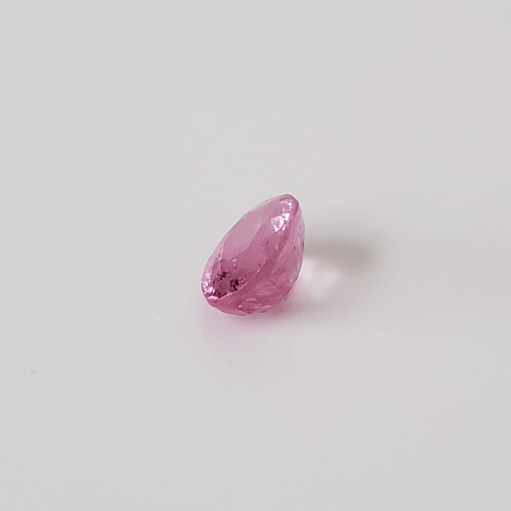  Sapphire | Oval Cut | Pink | 6.5x4.5mm 0.9ct 5