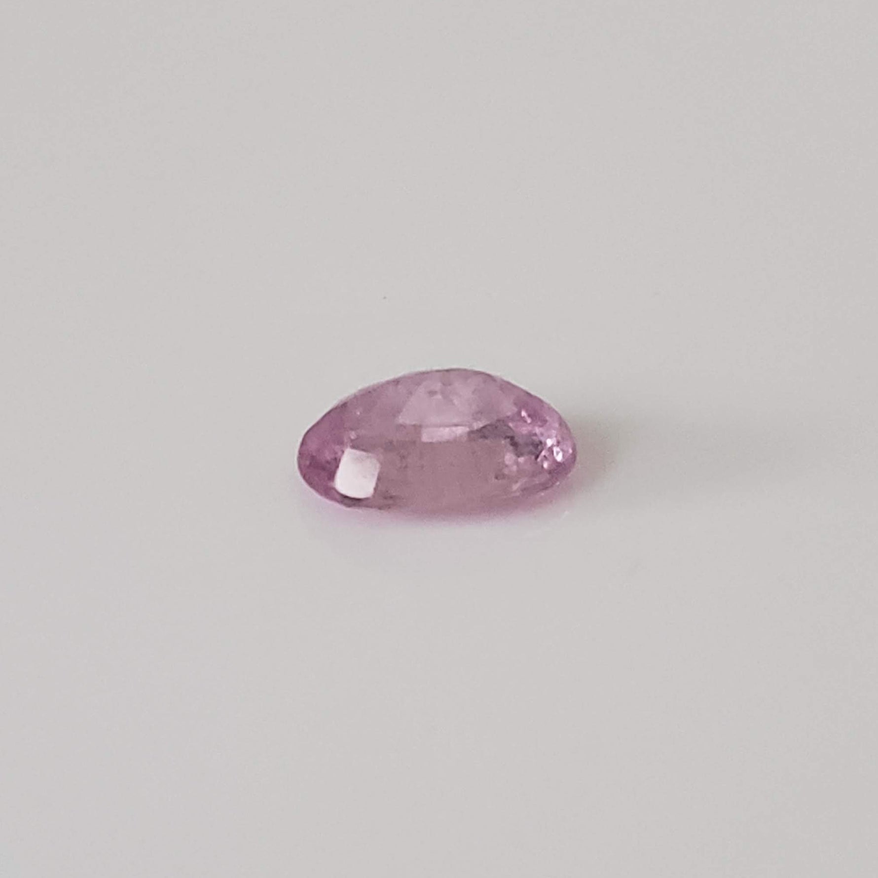  Sapphire | Oval Cut | Pink | 7.2x5mm 1.0ct 6
