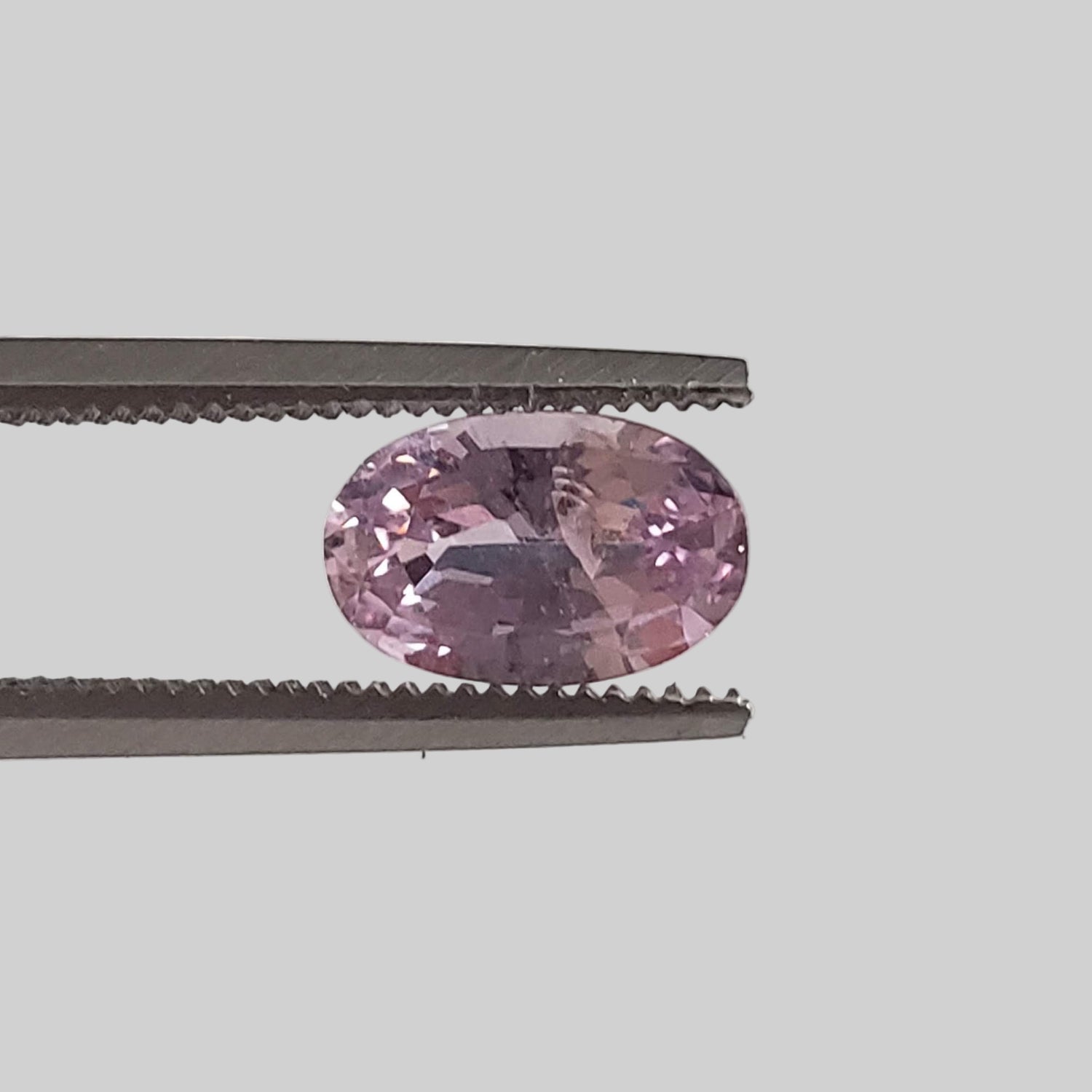  Sapphire | Oval Cut | Pink | 7.5x4.7mm 1.0ct 
