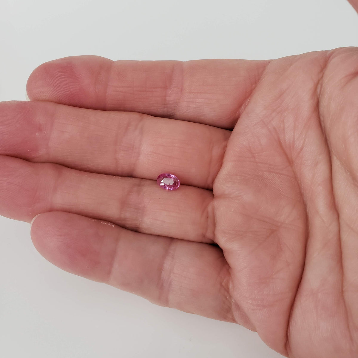  Sapphire | Oval Cut | Pink | 7x4.5mm 0.8ct 6