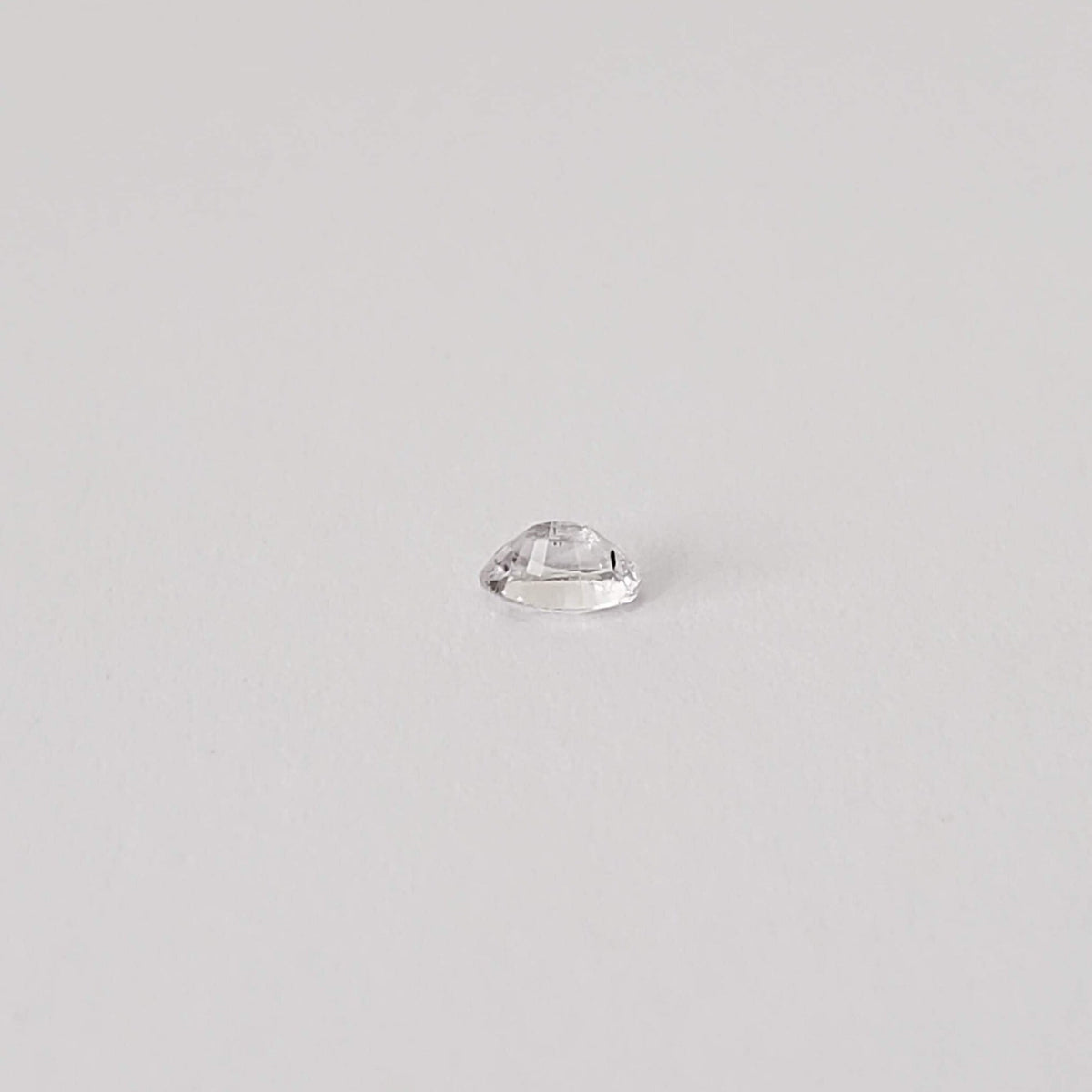  Sapphire | Oval Cut | White | 4x3mm | SO24 5