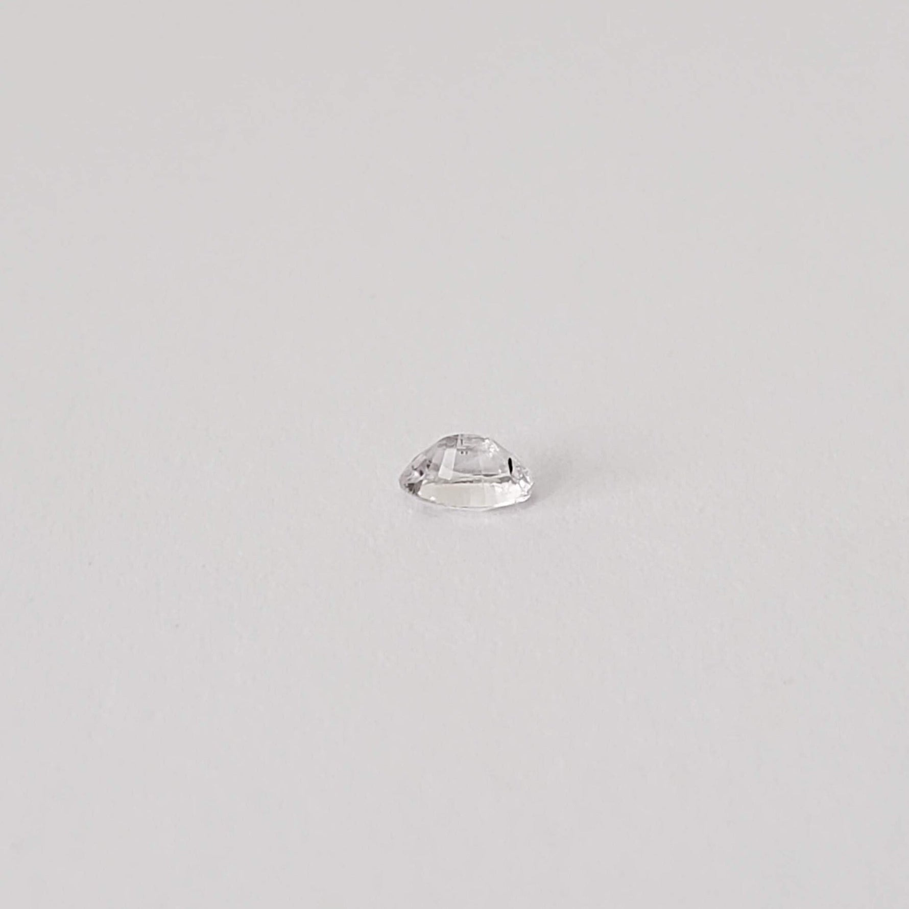  Sapphire | Oval Cut | White | 4x3mm | SO24 5