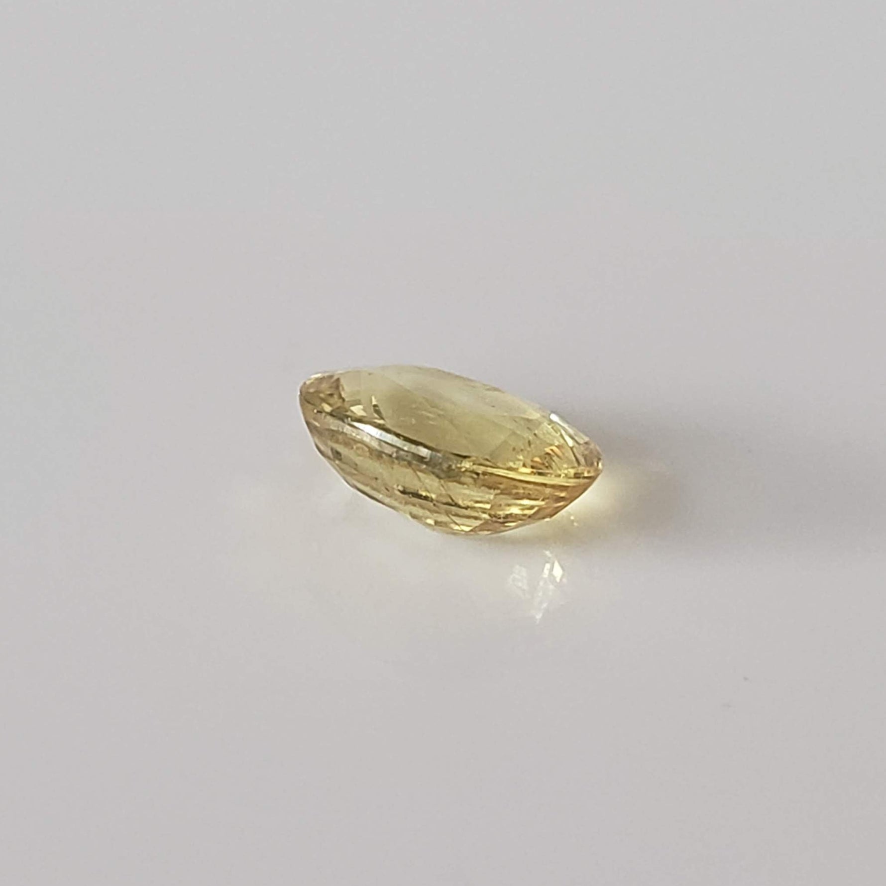  Sapphire | Oval Cut | Yellow | 8x6.3mm 1.6ct 4