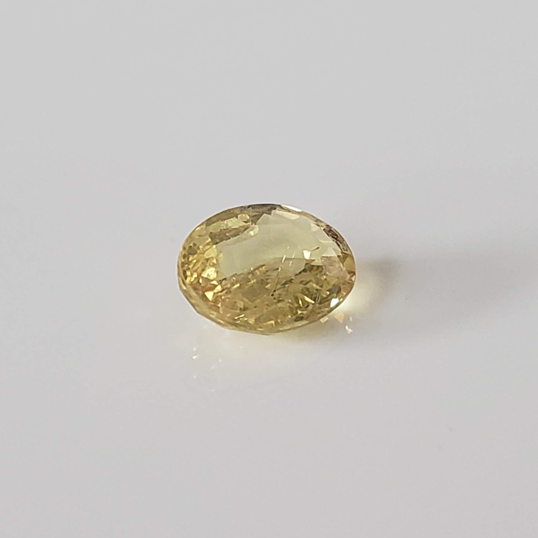  Sapphire | Oval Cut | Yellow | 8x6.3mm 1.6ct 5