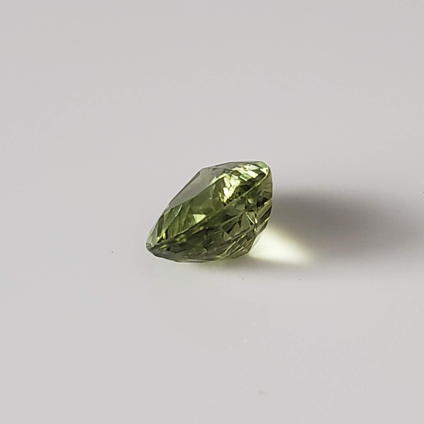  Sapphire | Pear Shape Cut | Lime Green | 8.5x7.5mm 2.1ct 7