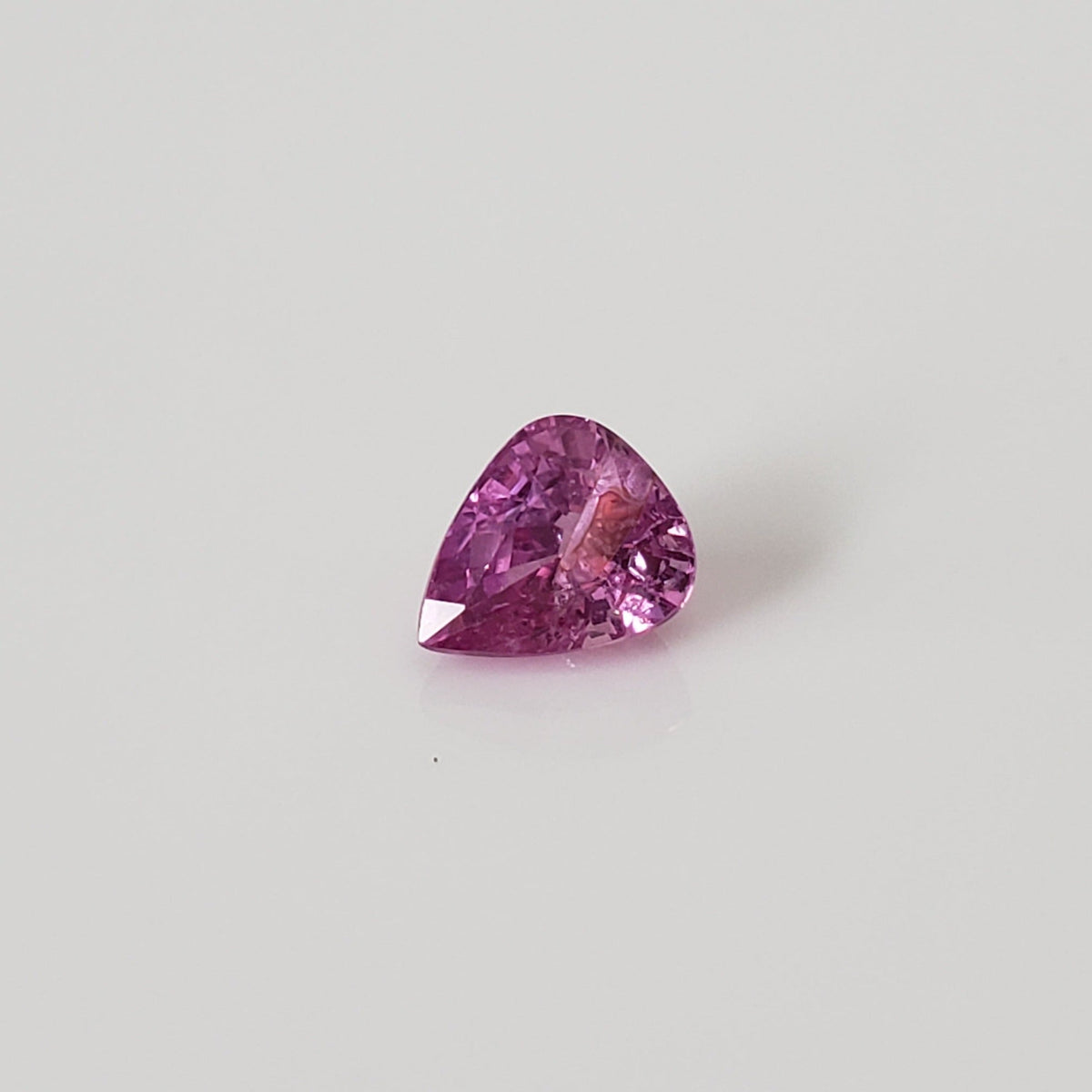  Sapphire | Pear Shape Cut | Pink | 6.3x5.2mm 1.3ct 1