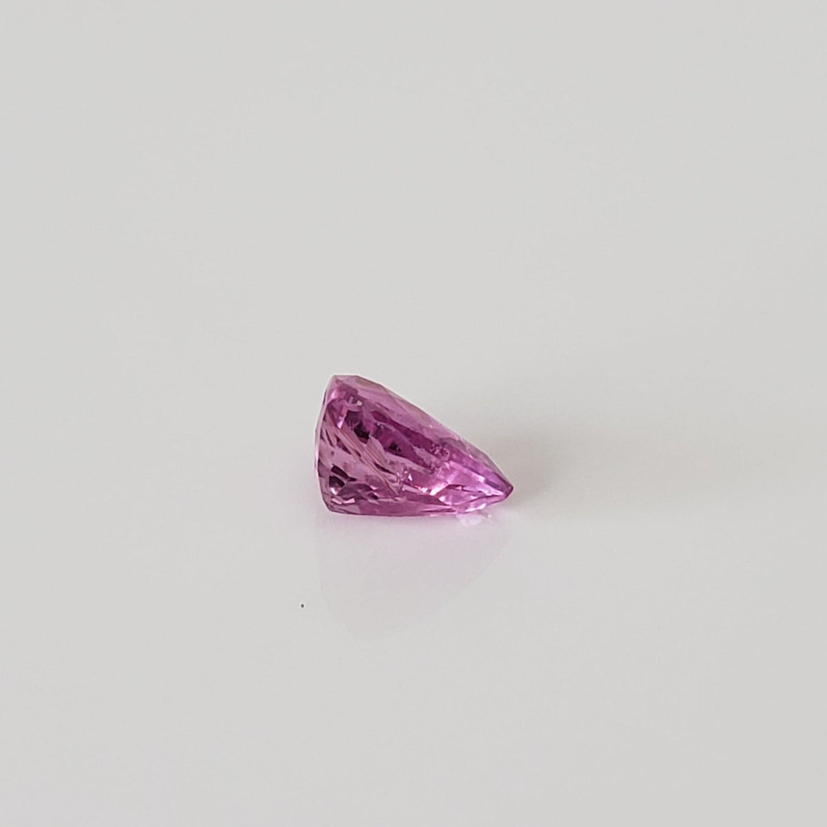  Sapphire | Pear Shape Cut | Pink | 6.3x5.2mm 1.3ct 4
