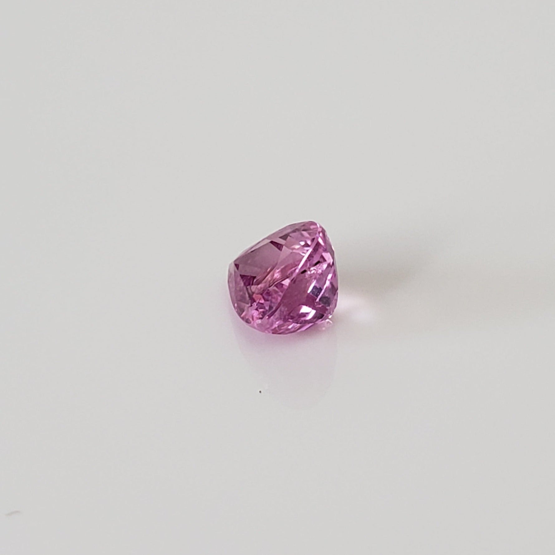  Sapphire | Pear Shape Cut | Pink | 6.3x5.2mm 1.3ct 5
