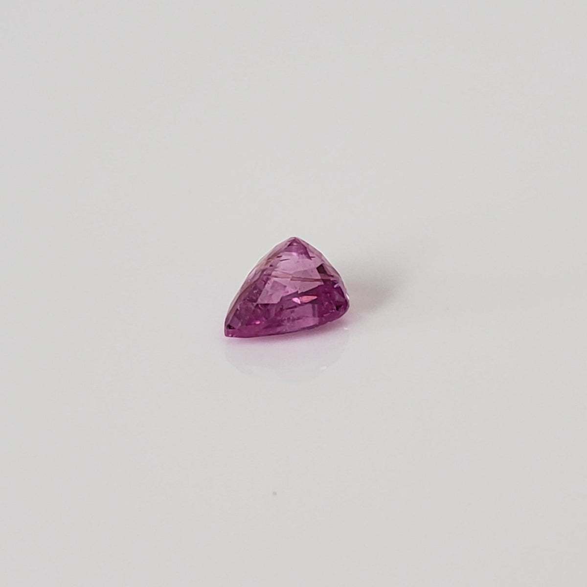  Sapphire | Pear Shape Cut | Pink | 6.3x5.2mm 1.3ct 6