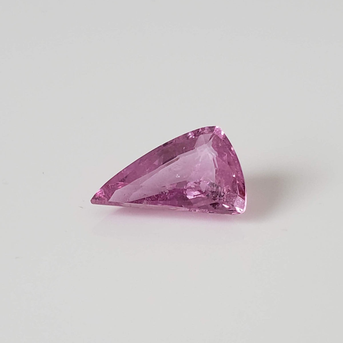  Sapphire | Trilliant Cut | Pink | 10x6.5mm 1.67ct 