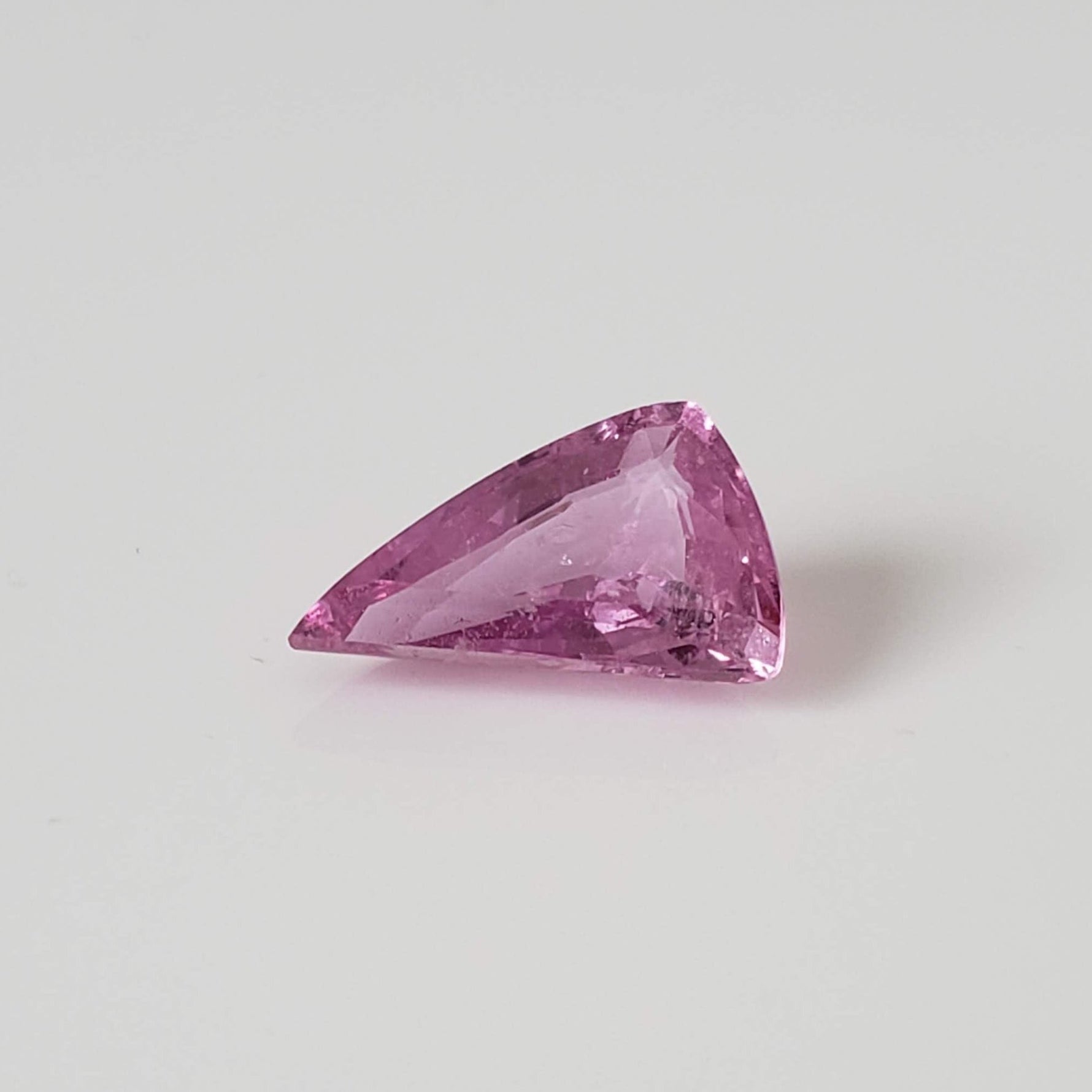  Sapphire | Trilliant Cut | Pink | 10x6.5mm 1.67ct 