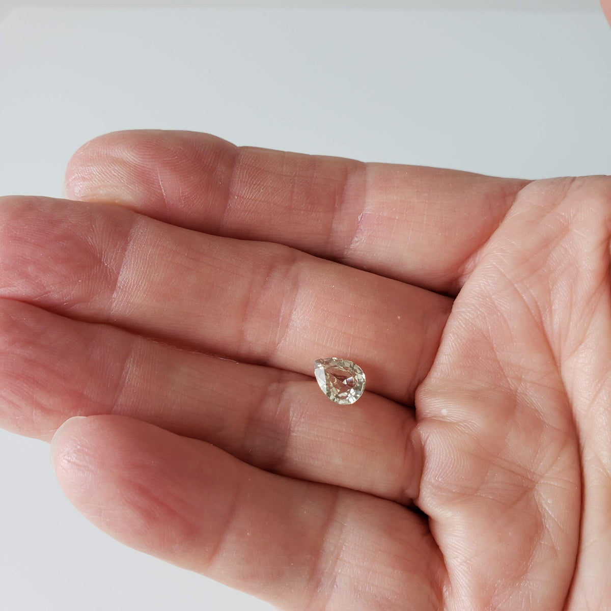 Sapphire | Unheated Mogok | Pear Shape Cut | Yellow | 8.7x6.5mm 1.93ct | Myanmar 8