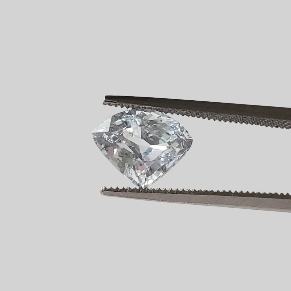  Sapphire | Unheated Sapphire | Fan Shape Cut | Light Green | 9.2x7.2mm 2.32ct 1