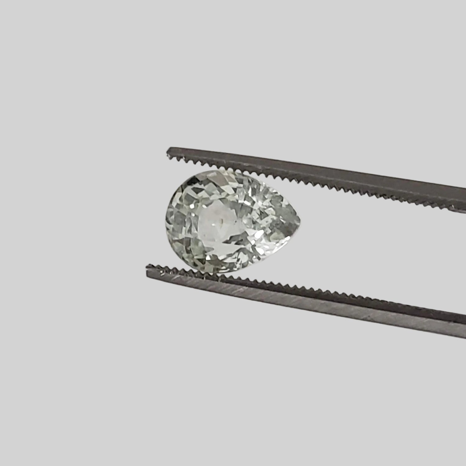  Sapphire | Unheated Sapphire | Pear Shape Cut | Light Yellow | 8.9x6.8mm 2.31ct 