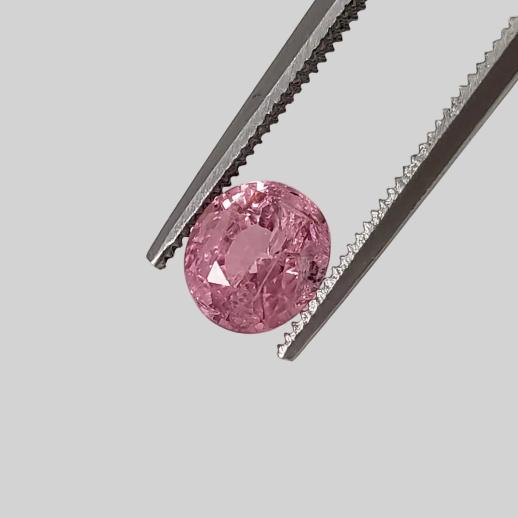  Sapphire | Oval Cut | Pink | 6x5.5mm 1.0ct 
