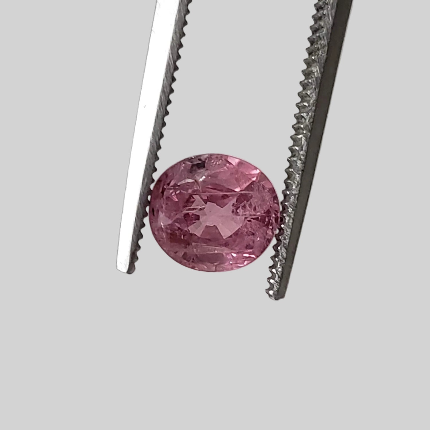  Sapphire | Oval Cut | Pink | 6x5.5mm 1.0ct 1