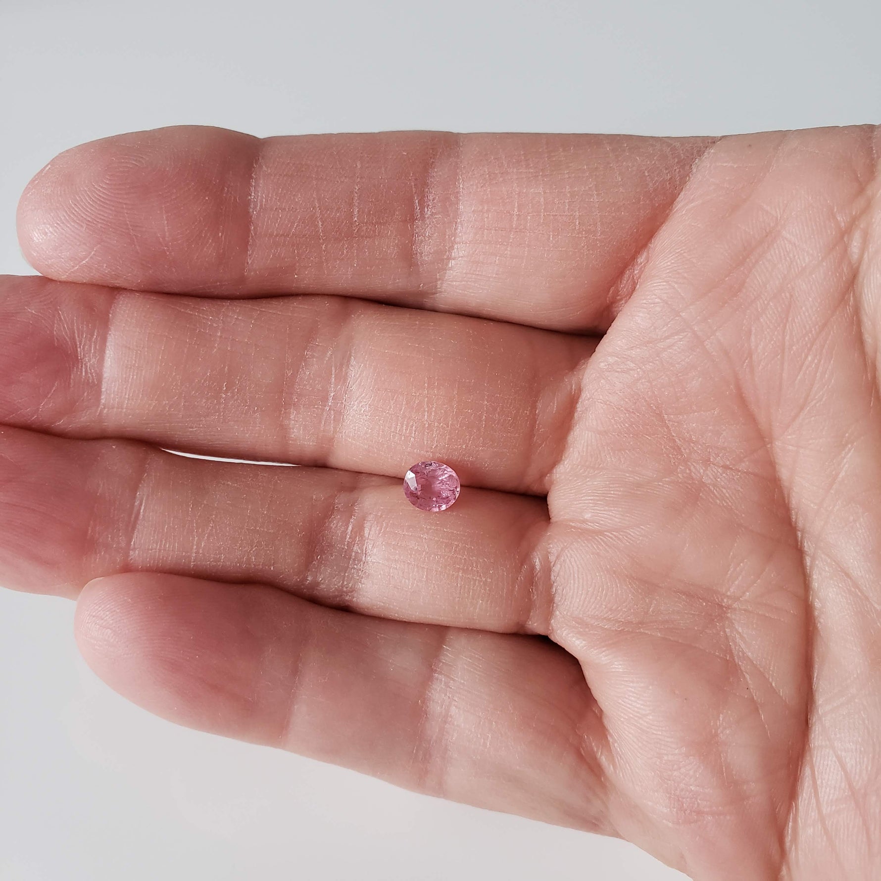  Sapphire | Oval Cut | Pink | 6x5.5mm 1.0ct 8